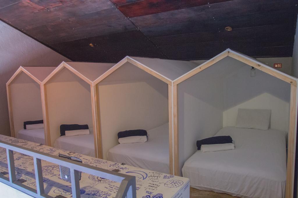Somos Hostal Antigua Bagian luar foto