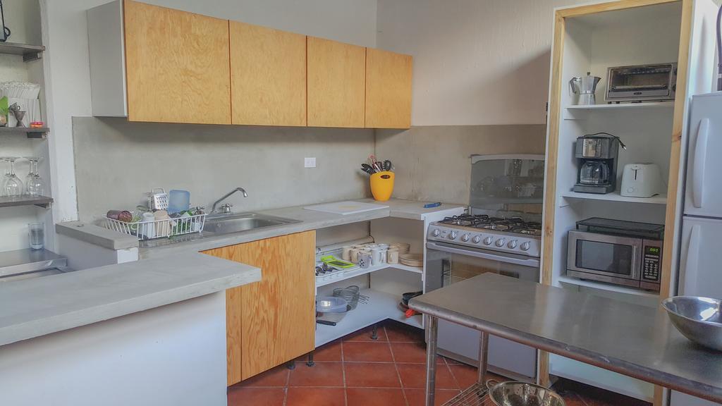 Somos Hostal Antigua Bagian luar foto
